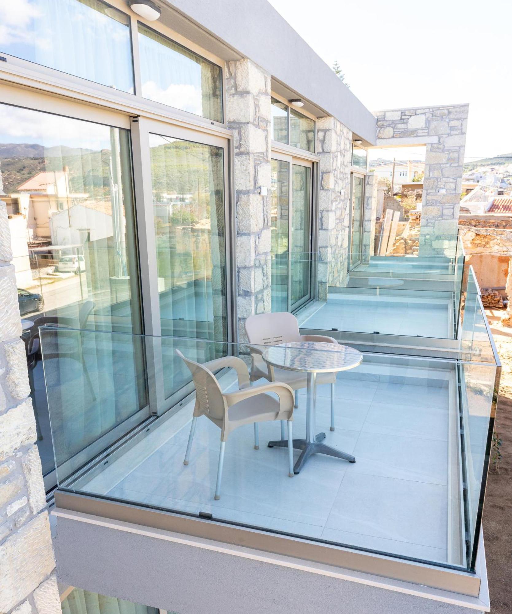 Achatis Apartments With Sea View Kolymbari Extérieur photo