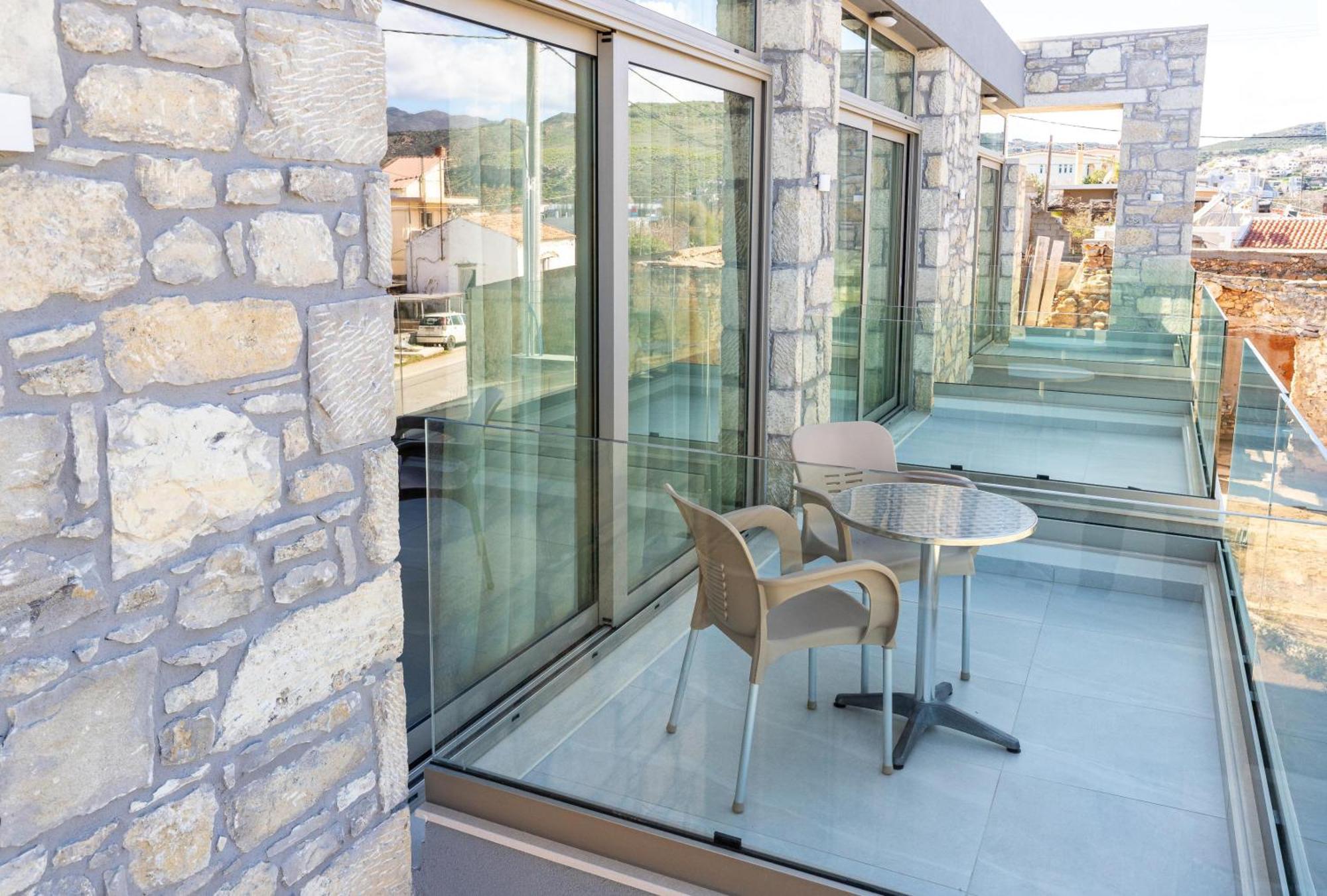 Achatis Apartments With Sea View Kolymbari Extérieur photo