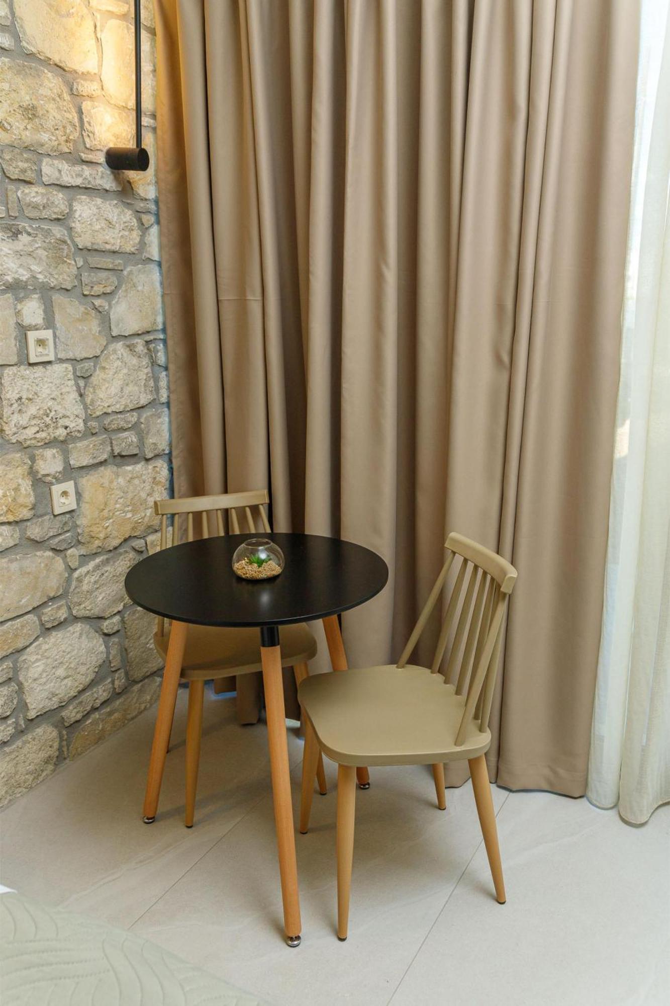 Achatis Apartments With Sea View Kolymbari Extérieur photo