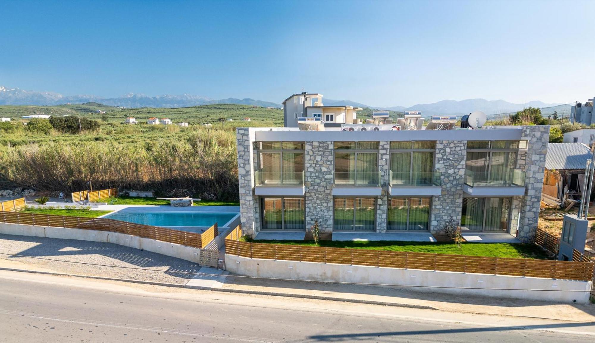 Achatis Apartments With Sea View Kolymbari Extérieur photo