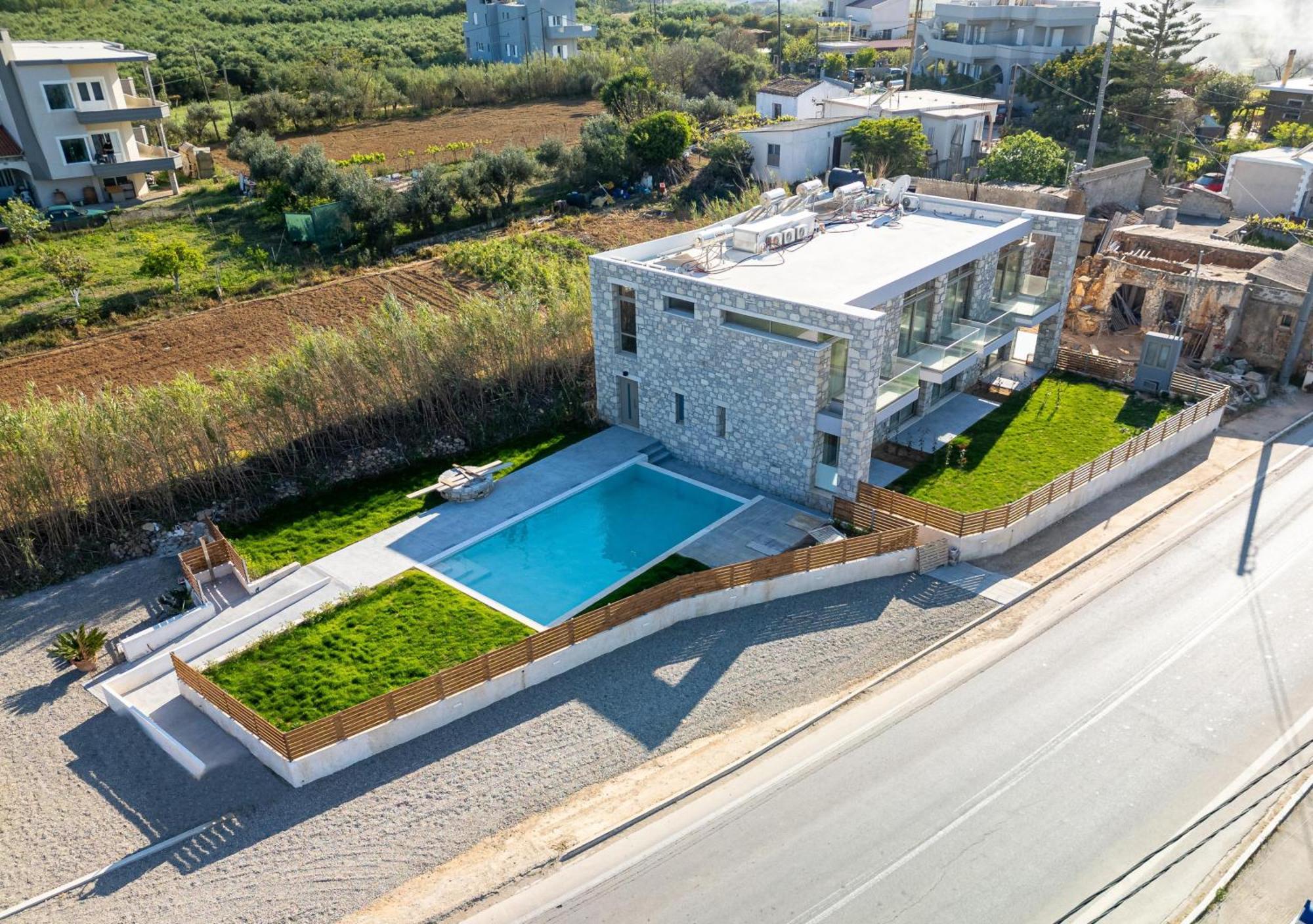 Achatis Apartments With Sea View Kolymbari Extérieur photo