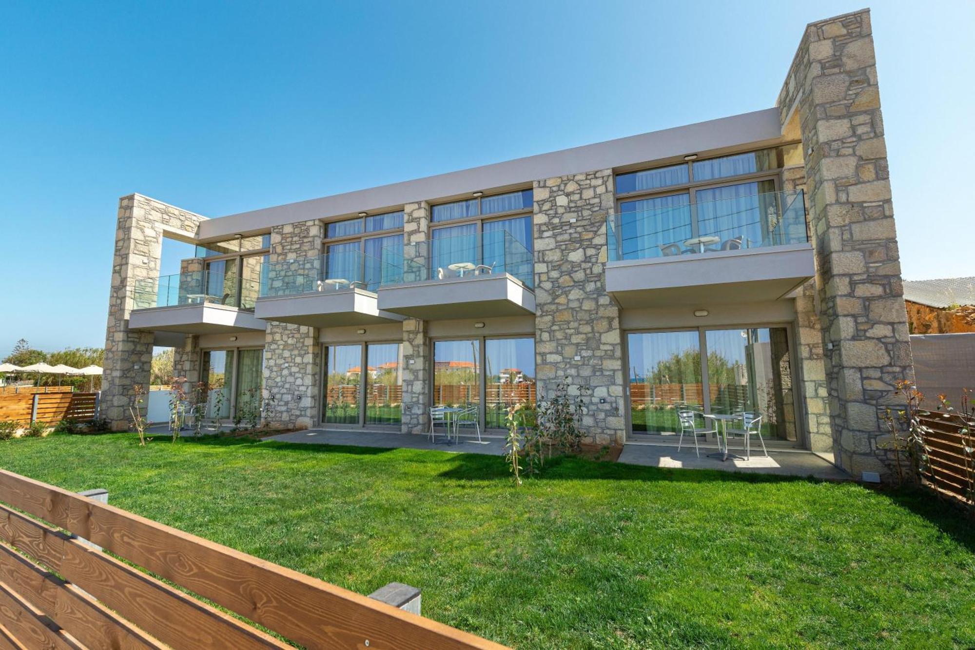 Achatis Apartments With Sea View Kolymbari Extérieur photo