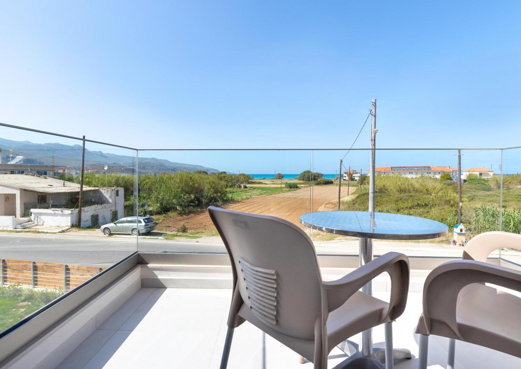 Achatis Apartments With Sea View Kolymbari Extérieur photo